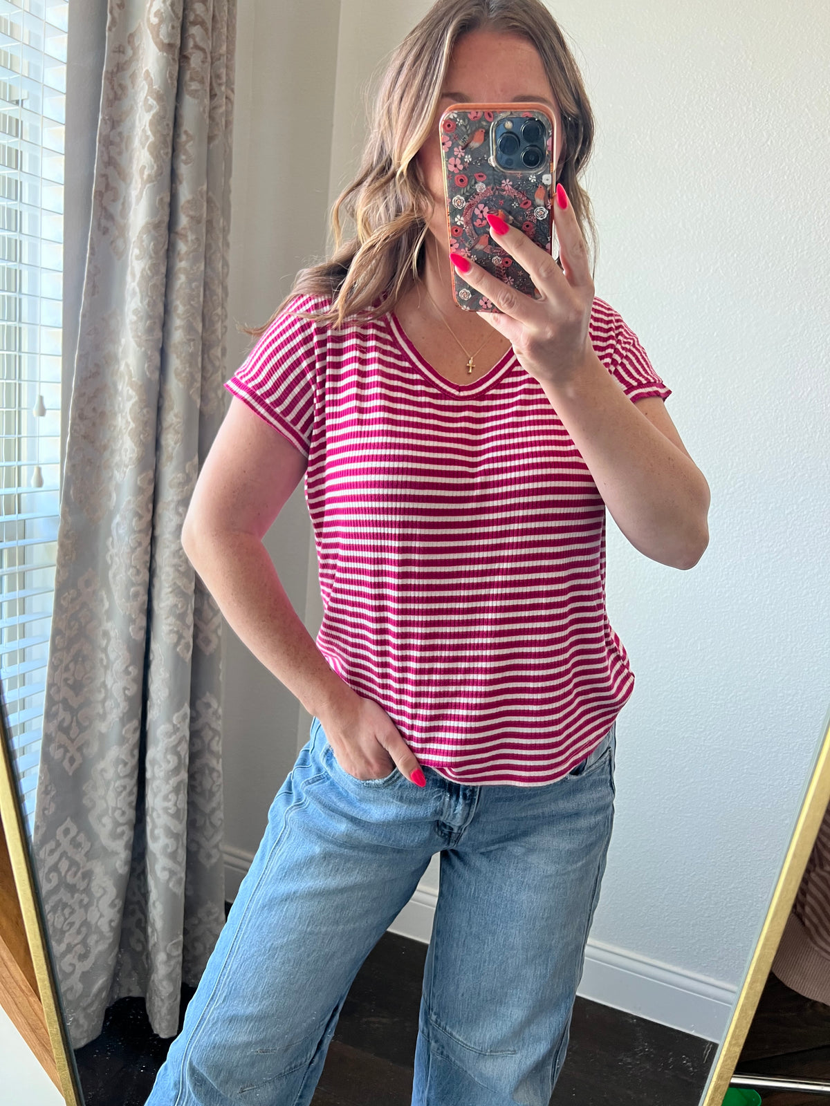 Stripe V-Neck Pink